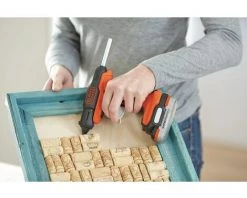 BLACK & DECKER Black+Decker BDCGG12N-XJ Pistolet à Colle Sans Fil - 12 V - Prêt En Moins D'1 Minute - Sans Batterie - 4 Bâtons De Colle 7mm -Pistolet à colle Soldes 12160418 4