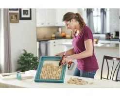 BLACK & DECKER Black+Decker BDCGG12N-XJ Pistolet à Colle Sans Fil - 12 V - Prêt En Moins D'1 Minute - Sans Batterie - 4 Bâtons De Colle 7mm -Pistolet à colle Soldes 12160418 5