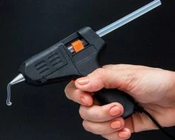 THE HOME DECO FACTORY Pistolet à Colle Chaude 40W - Noir 6 THE HOME DECO FACTORY Pistolet à Colle Chaude 40W - Noir -Pistolet à colle Soldes 30552686 3