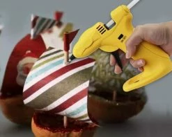 CADEAU Pistolet à Colle Chaude Mini Pistolet Chaude Sans Fil USB Rechargeable Pour Bricolage Et Réparations Ou Décoration Et Artisanat 8 CADEAU Pistolet à Colle Chaude Mini Pistolet Chaude Sans Fil USB Rechargeable Pour Bricolage Et Réparations Ou Décoration Et Artisanat -Pistolet à colle Soldes 48782905 4